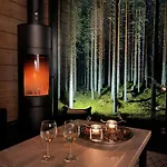 Tieva B Ski-in Ski-out With Private Hot Tub By Aavalevi Apartment Levi